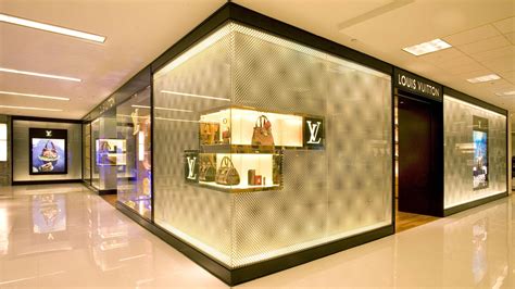 lv tysons|louis vuitton tysons corner.